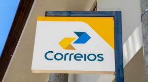 Correios anunciam PDV e concurso para contratar 3,2 mil carteiros