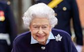 A rainha Elizabeth II no Castelo de Windsor, em foto de 6 de outubro