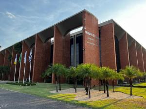 Tribunal de Justia do Tocantins, localizado na ala norte da Praa dos Girassis