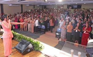 Primeiras-damas, prefeitas e lideranas femininas de todo o Tocantins participaram do evento, em Palmas -